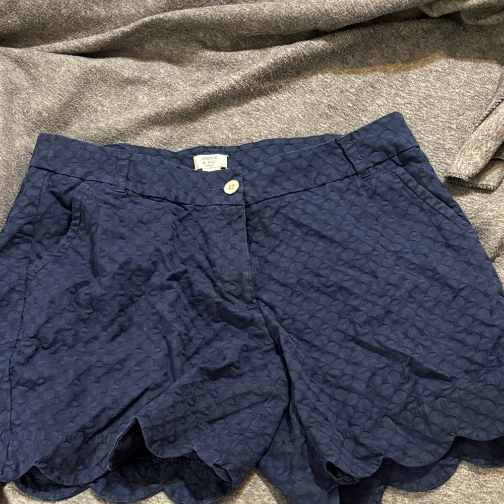 Crown & Ivy Navy Scalloped Hem Shorts